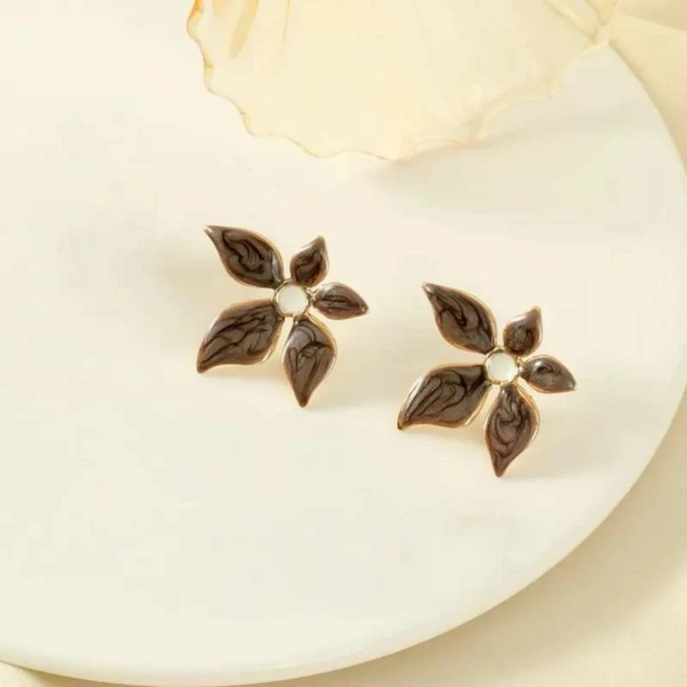 Flower Stud Earrings Brown Gold Marbled Enamel Floral Boho Cottagecore Retro 70s